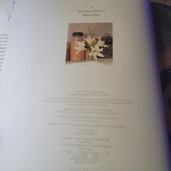 Book: Martha Stewart's Healthy Quick Cook 52 quick, easy menus Hardcover - Picture 5 of 12